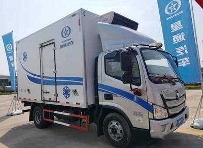 星通汽車全新冷藏車亮相華中物流展，引領冷鏈物流新變革